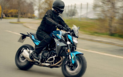 KI im Motorrad Sektor: Aktuelle Entwicklungen und Zukunftsprognosen